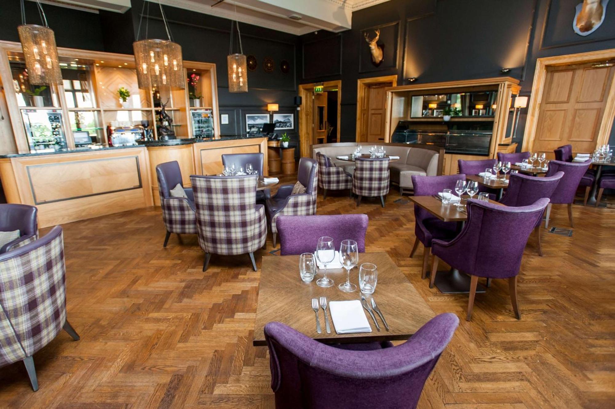 Doubletree By Hilton Dunblane Hydro Hotel Экстерьер фото